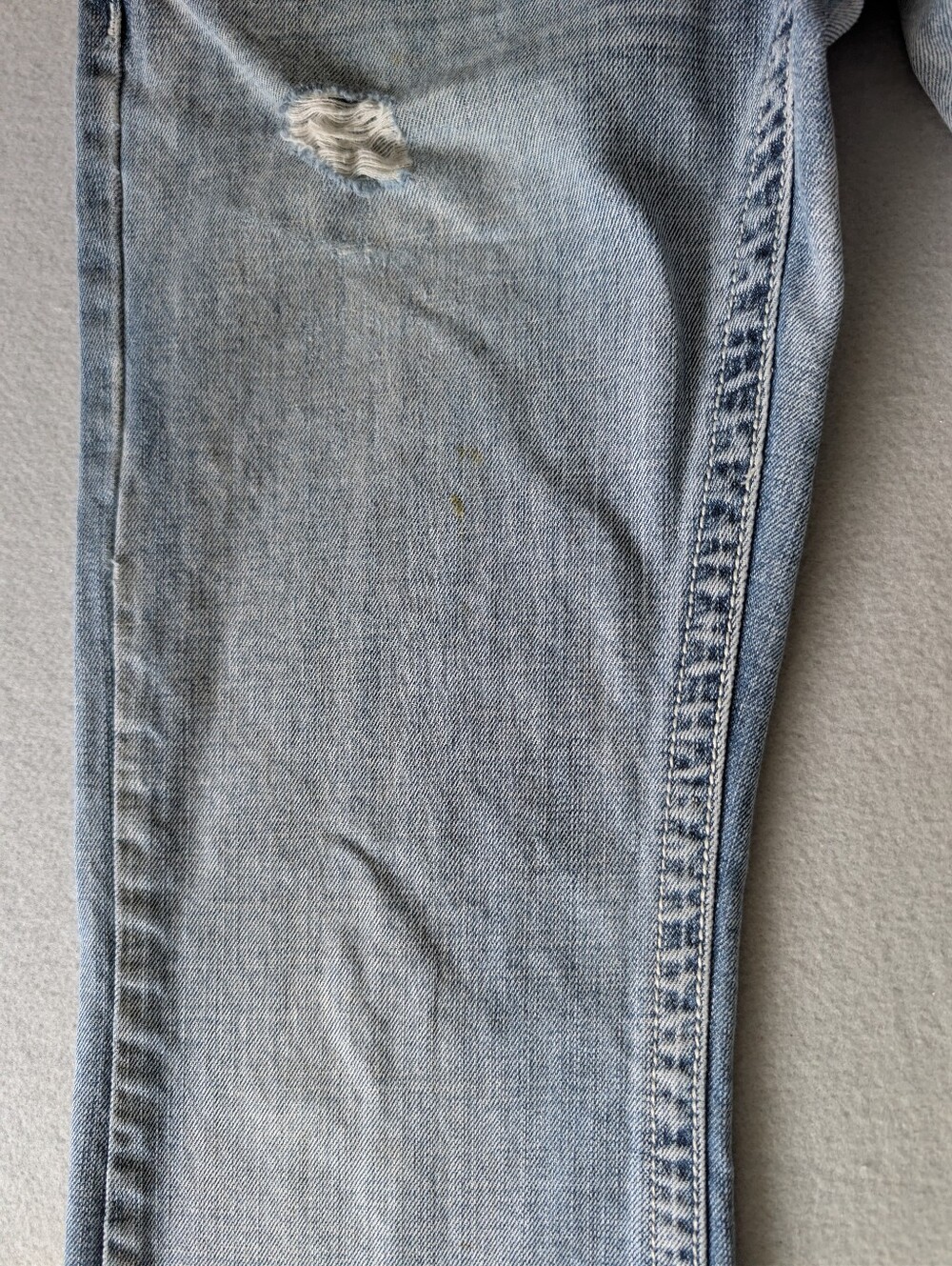 Y2K Pocket Detail Distressed Contrast Stitch Flare Jeans Light Wash Size 29/8 image 6